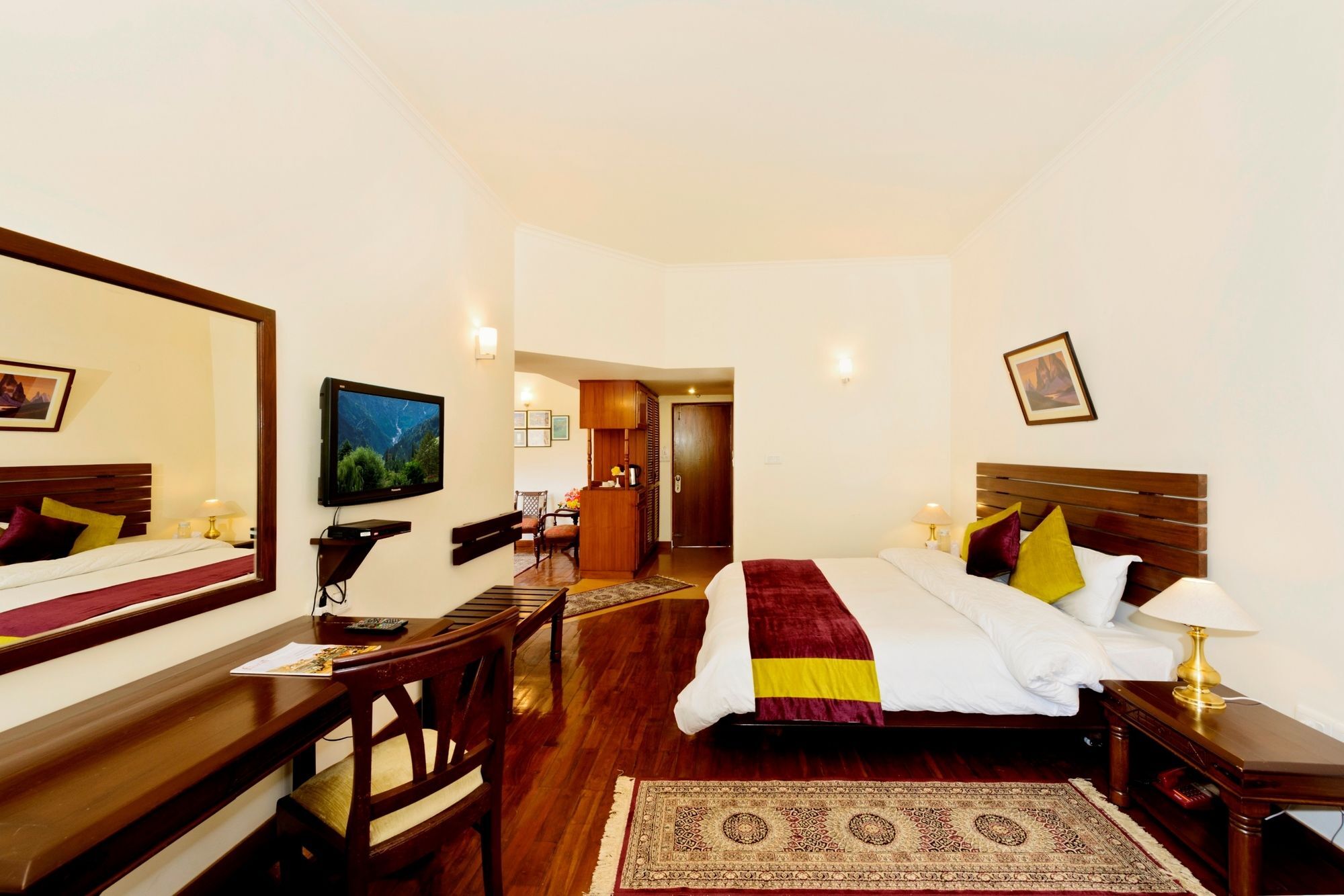 Solang Valley Resort Palchan ภายนอก รูปภาพ
