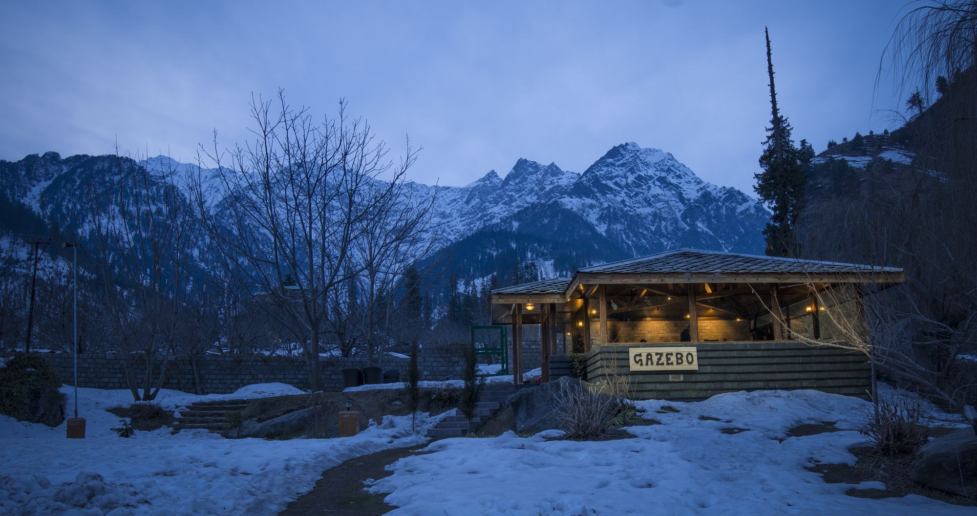 Solang Valley Resort Palchan ภายนอก รูปภาพ