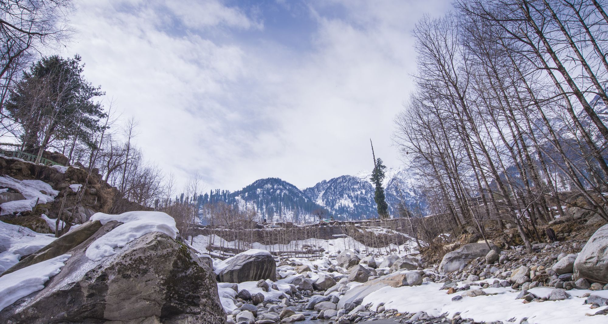 Solang Valley Resort Palchan ภายนอก รูปภาพ